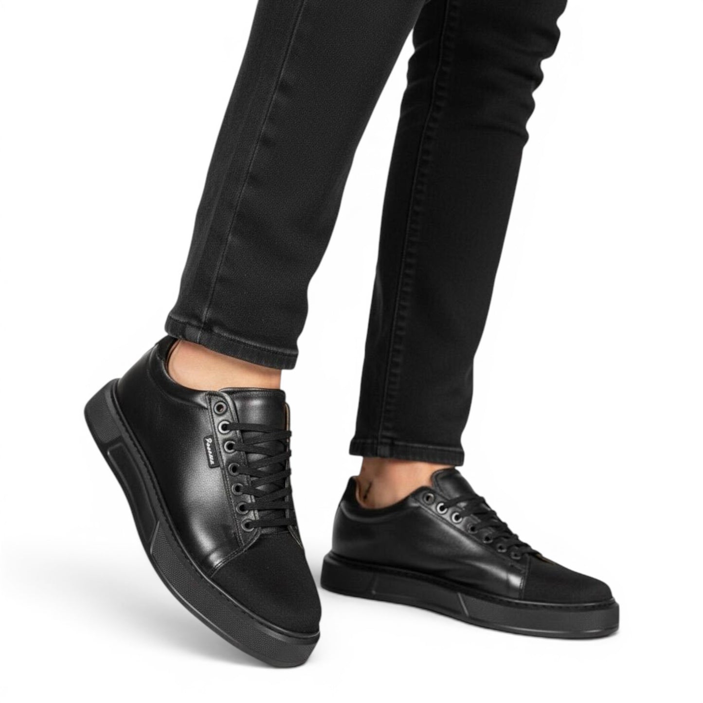 Urban Black Premium