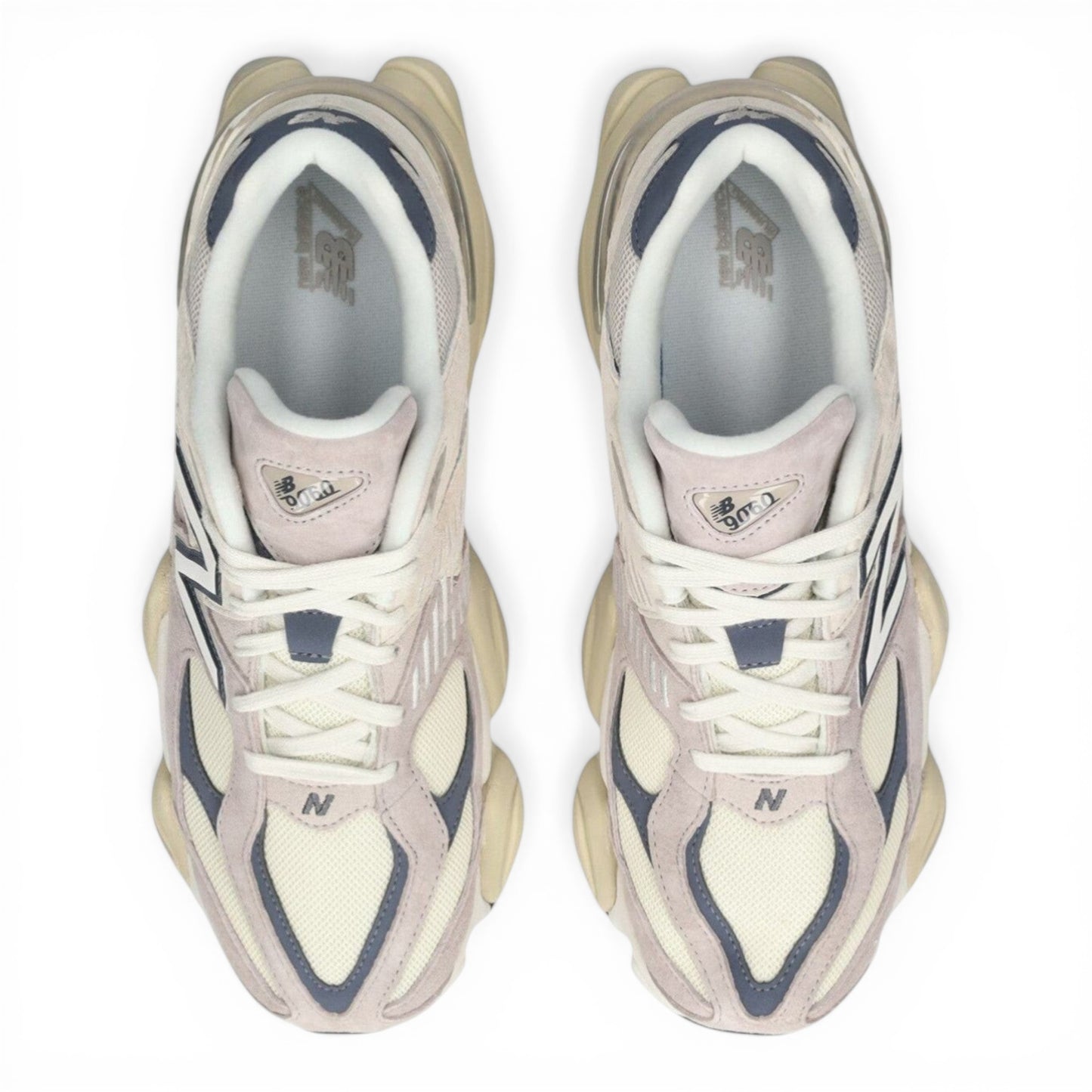 New Balance 9060 (Sea Salt / Grey)