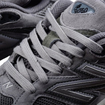 New Balance 9060 Grey