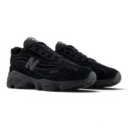 urbanstyle New Balance 1000 lifestyle running sneakers in monochromatic black suede and mesh with sculpted midsole.