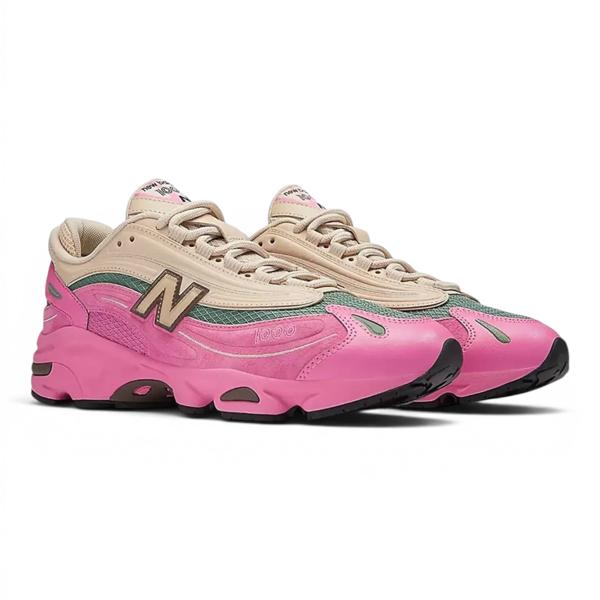 urbanstyle New Balance 1000 lifestyle sneakers in pink suede, green mesh, and beige with ABZORB cushioning.
