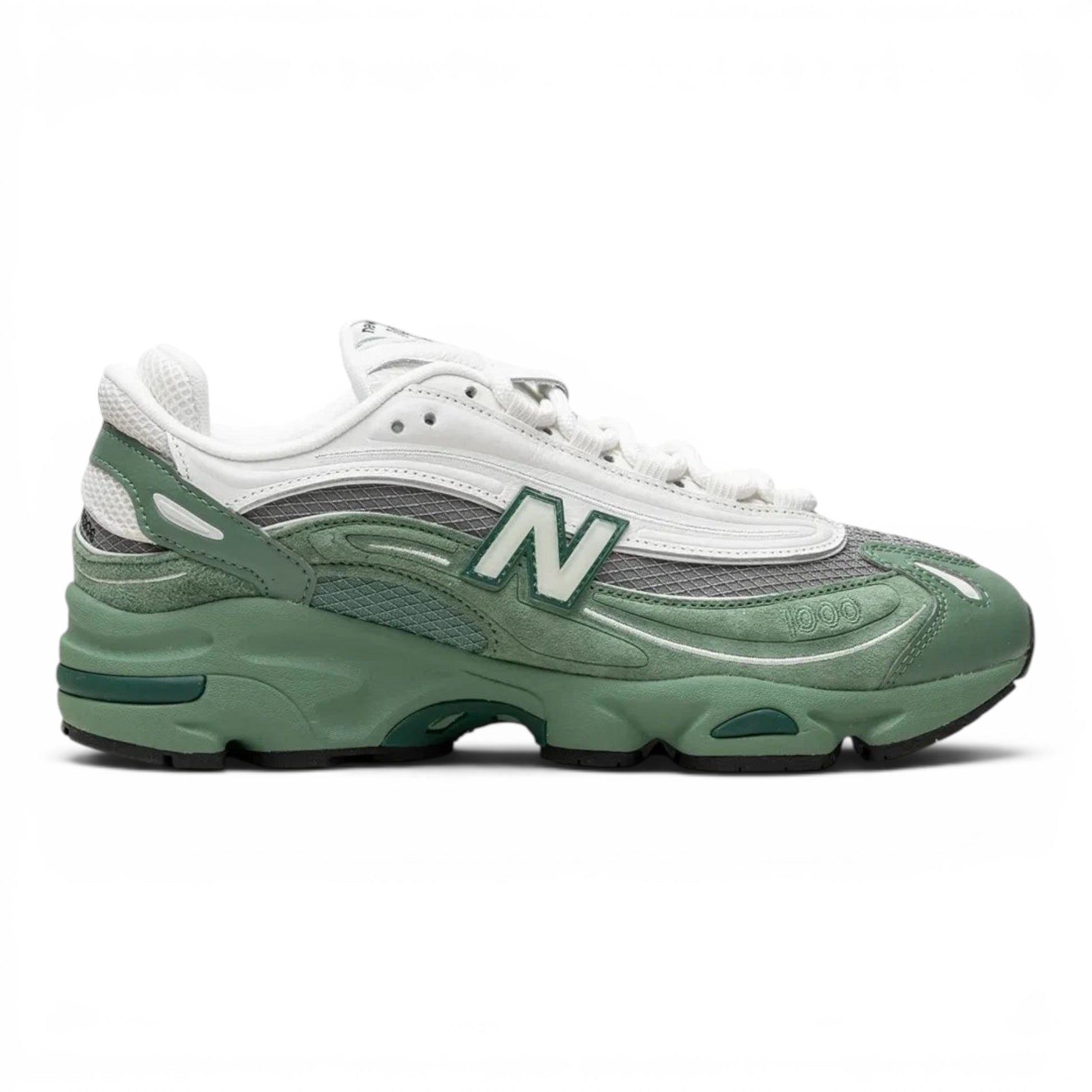 urbanstyle New Balance 1000 sage green and white chunky lifestyle sneakers with mesh and suede layered design