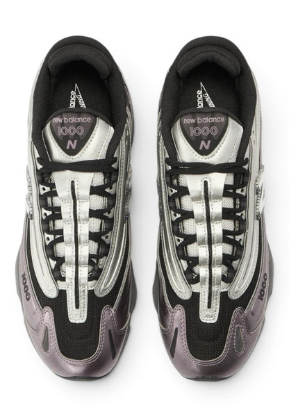 urbanstyle New Balance 1000 lifestyle sneakers in metallic silver and black with mesh and synthetic overlays