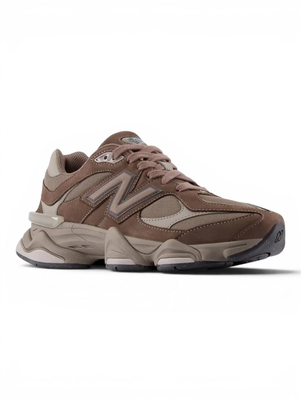 urbanstyle New Balance 9060 brown lifestyle sneakers featuring mesh and suede overlays with a chunky sculpted midsole.