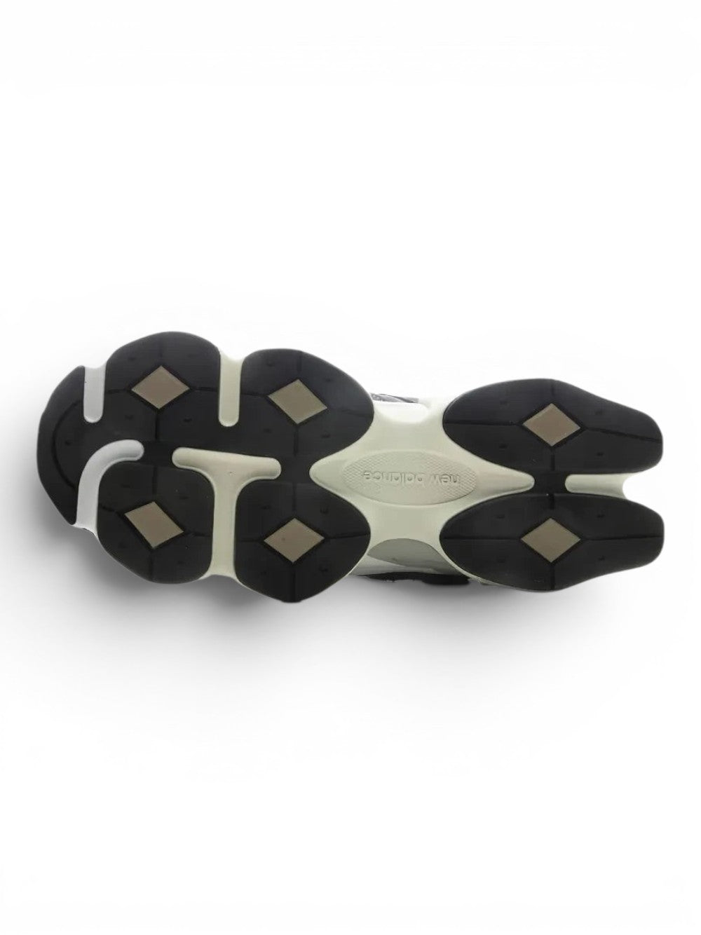 urbanstyle New Balance 9060 lifestyle sneakers showing the unique chunky black and white rubber outsole tread pattern