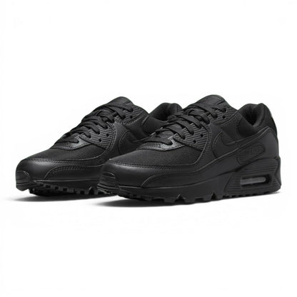 urbanstyle Nike Air Max 90 all-black athletic sneakers with mesh and synthetic overlays and visible Air cushioning