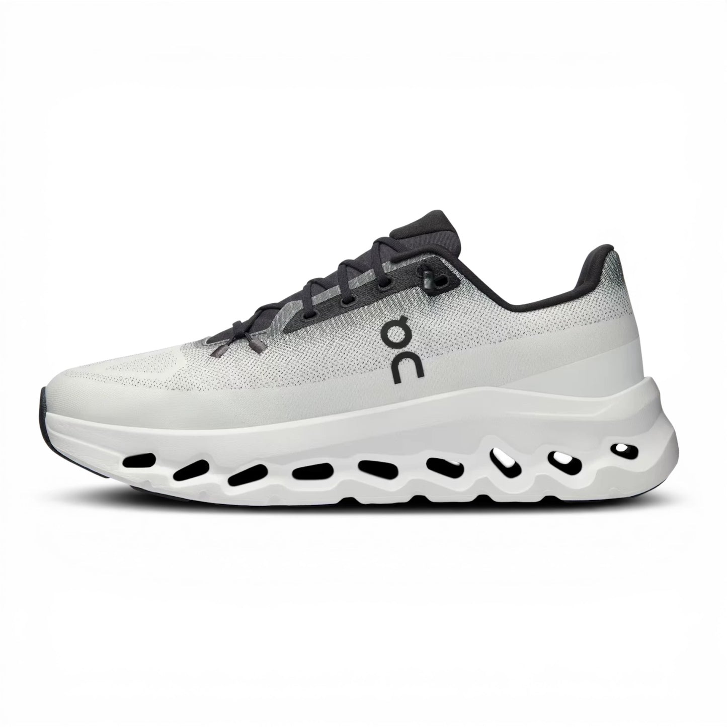 Urbanstyle white and grey gradient mesh running shoes with CloudTec sole and durable rubber outsole.