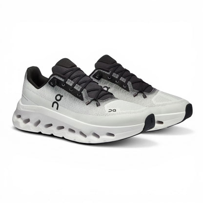 Urbanstyle white and grey gradient mesh running shoes with CloudTec® sole and black laces.